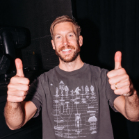 Calvin Harris chega ao Rock in Rio como um dos grandes nomes da edição 2026