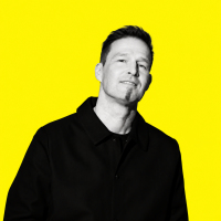 Darude revisita "Sandstorm" em seu primeiro remix oficial do clássico