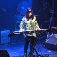 Gillian Gilbert, do New Order, revela tratamento contra o câncer