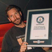 Calvin Harris entra para o Guinness após reunir 1,6 milhão de pessoas em São Paulo