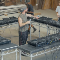 James Hype quer tocar com 16 decks Mas alguém precisa de tudo isso?