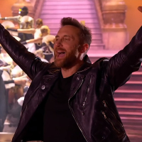 David Guetta é o DJ Nº1 do Mundo em 2025 - e prova que ainda é rei da cena eletrônica